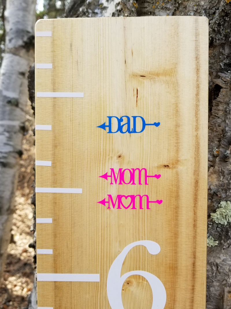 A Pretty Little Heart Parent Height Markers growth chart with the words dad and mom from Little Prairie Craft Co.